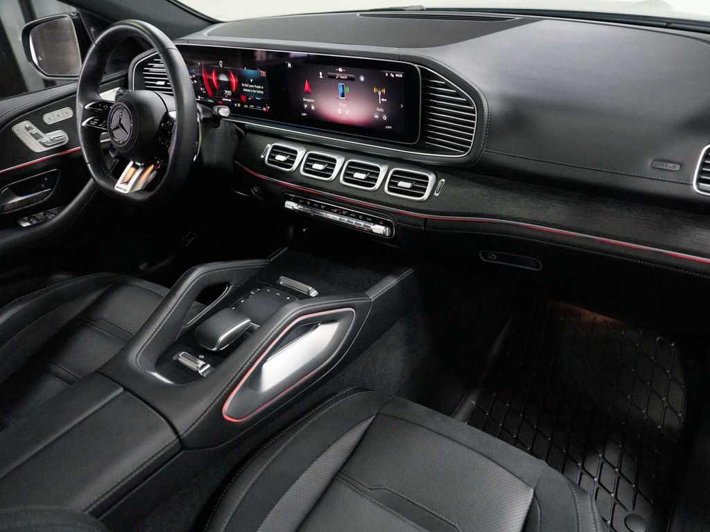 Used 2025 Mercedes-Benz GLE 53 AMG 4MATIC Coupe image 37