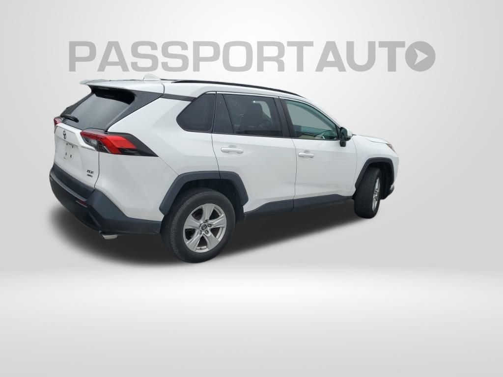 Used 2019 Toyota RAV4 XLE image 14