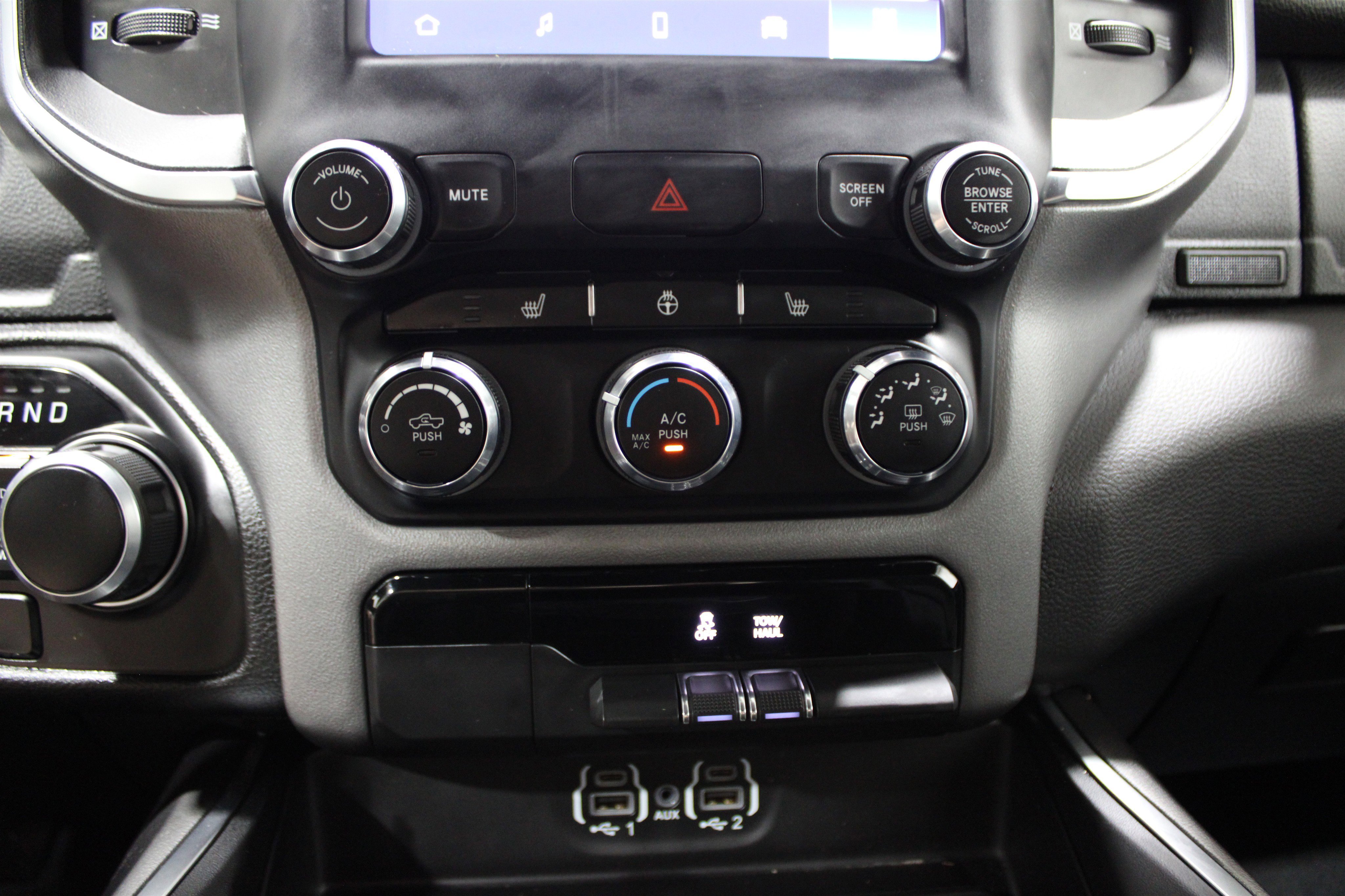 Used 2024 RAM 1500 Big Horn image 22