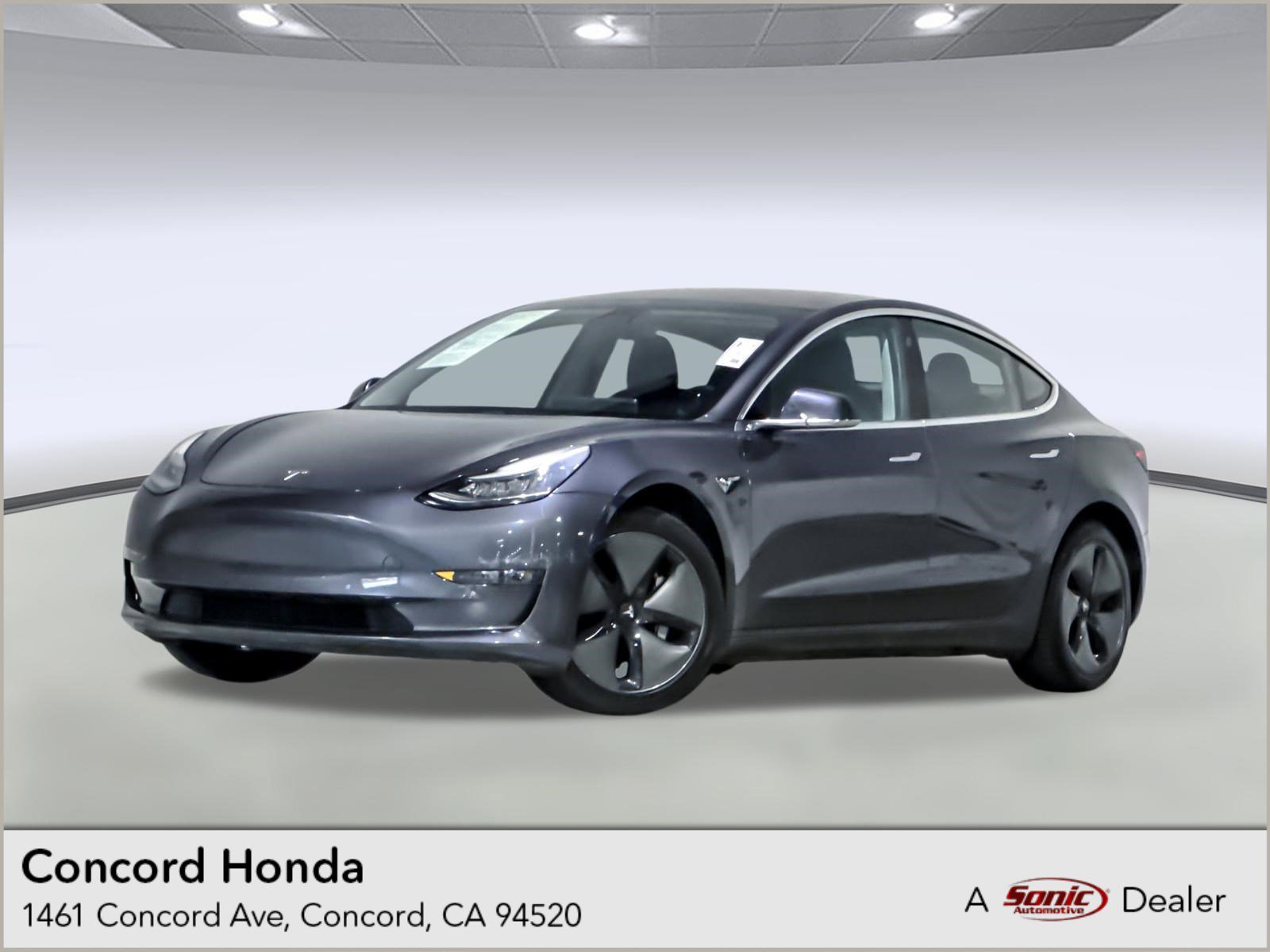 Used 2018 Tesla Model 3 Long Range RWD image 1