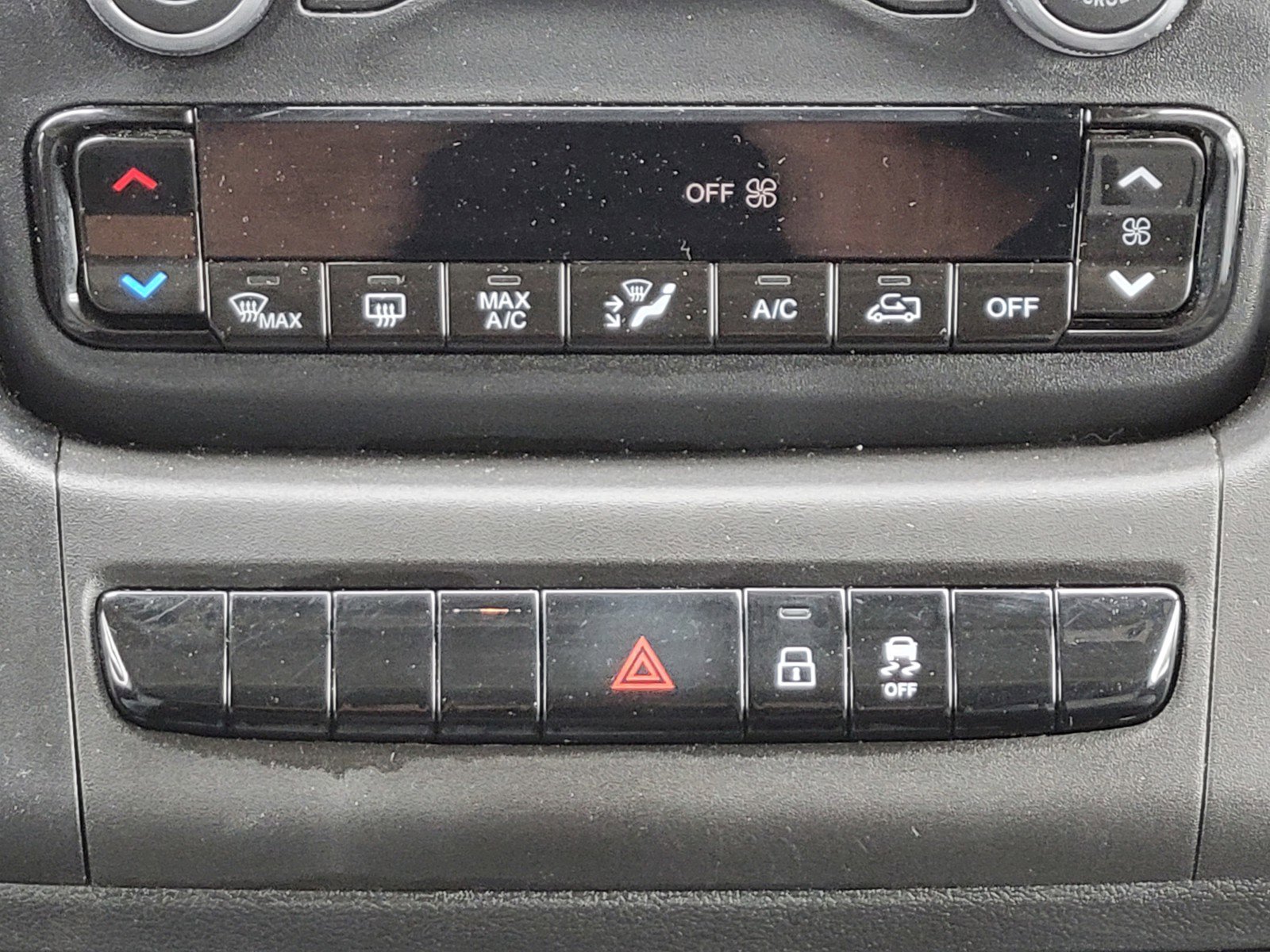 New 2024 RAM ProMaster 3500 w/ Cold Weather Group image 23