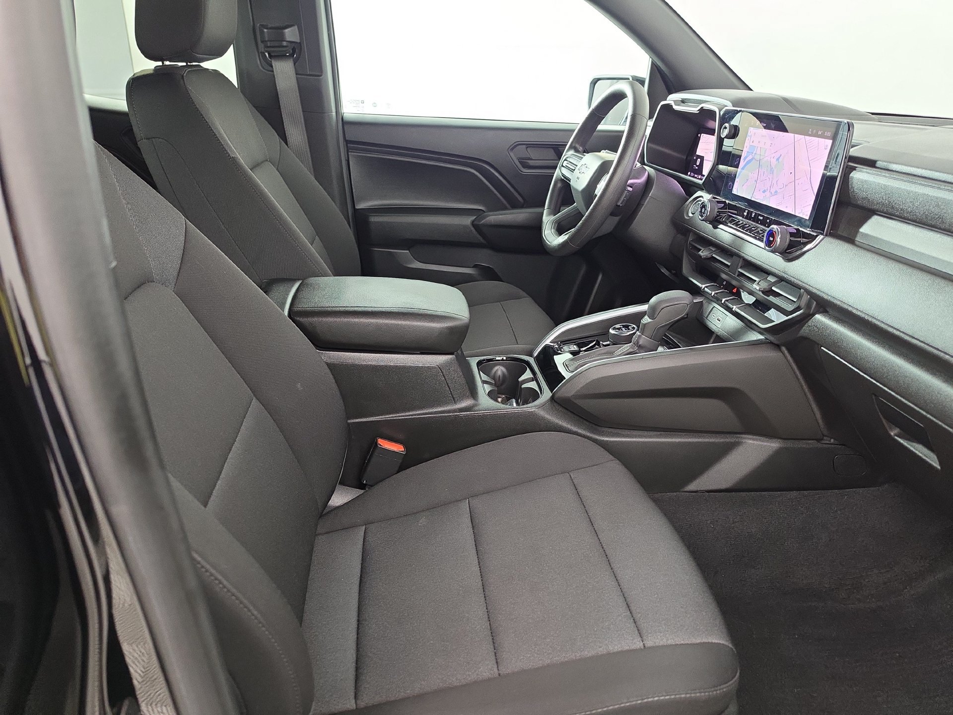 Used 2024 Chevrolet Colorado Trail Boss w/ Technology Package AWD/4WD image 40