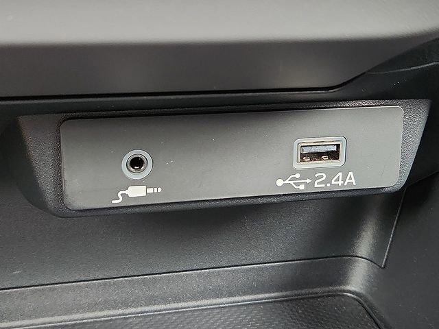 Certified 2025 Subaru Crosstrek 2.0i image 19