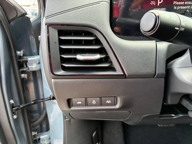 New 2026 Nissan Sentra SR w/ SR Premium Package FWD image 18