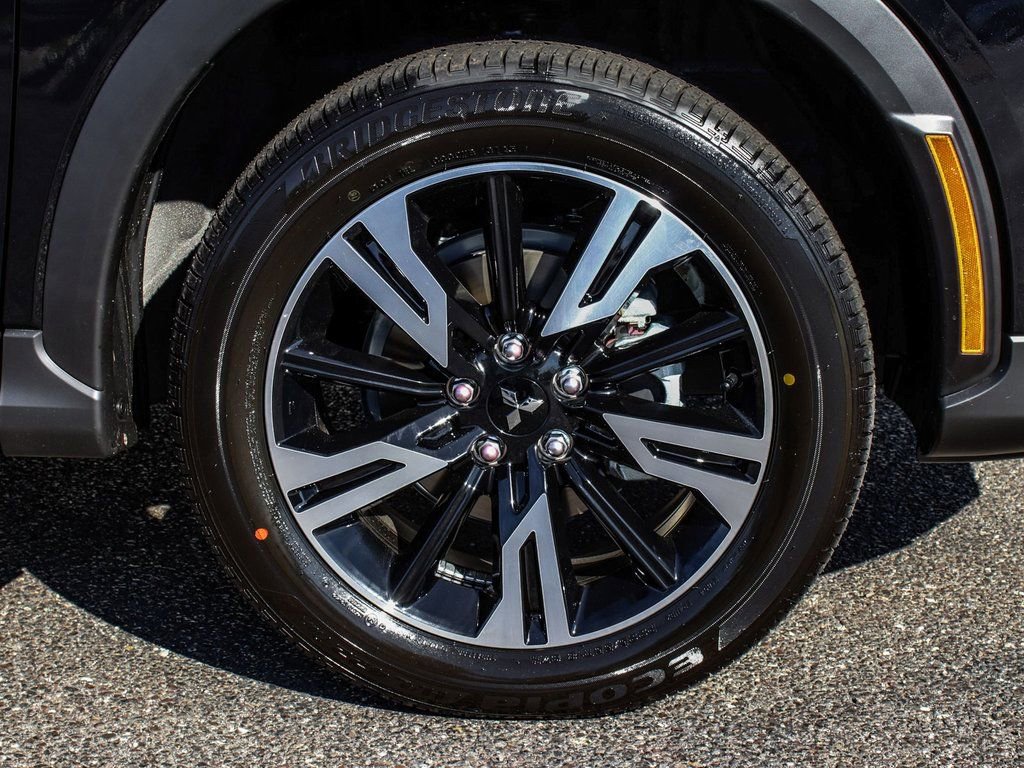 New 2026 Mitsubishi Eclipse Cross SE image 7