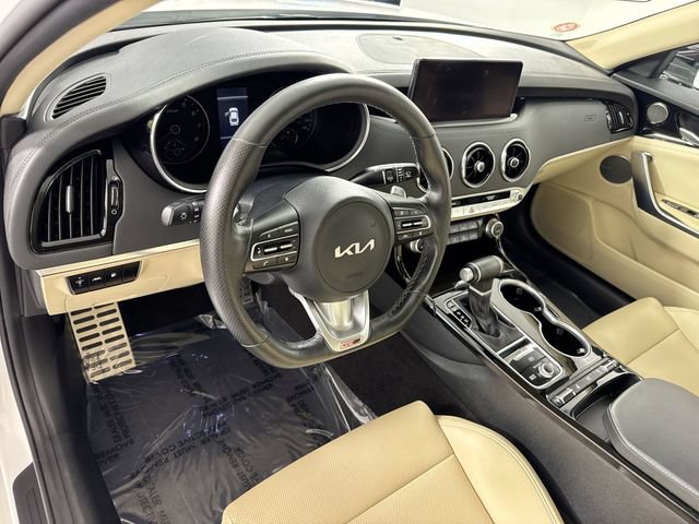 Used 2022 Kia Stinger GT-Line w/ Sun & Sound Package AWD/4WD image 24