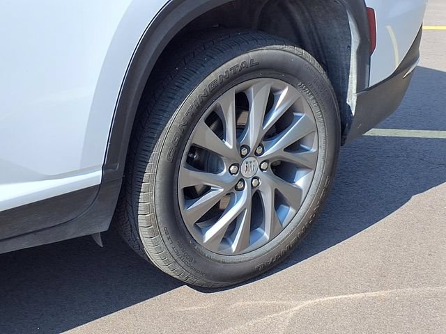 Used 2025 Buick Enclave Preferred FWD image 30
