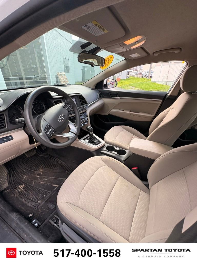 Used 2020 Hyundai Elantra SE FWD image 13