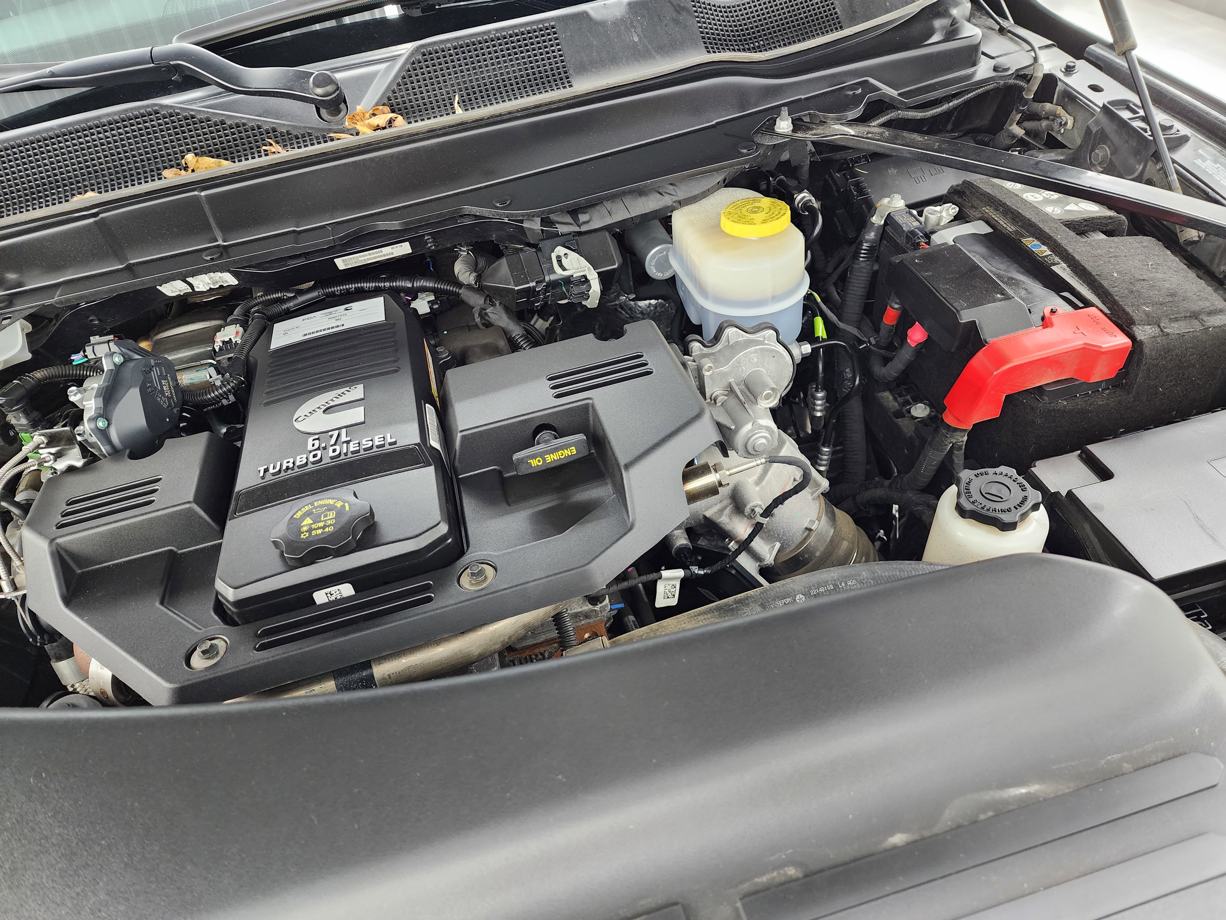 Used 2024 RAM 2500 Laramie w/ Sport Appearance Package image 19