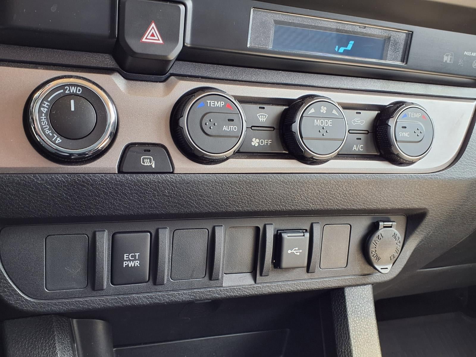 Used 2023 Toyota Tacoma SR AWD/4WD image 5
