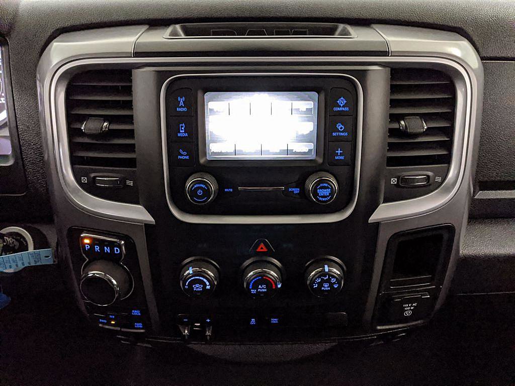 Used 2023 RAM 1500 Classic SLT AWD/4WD image 9