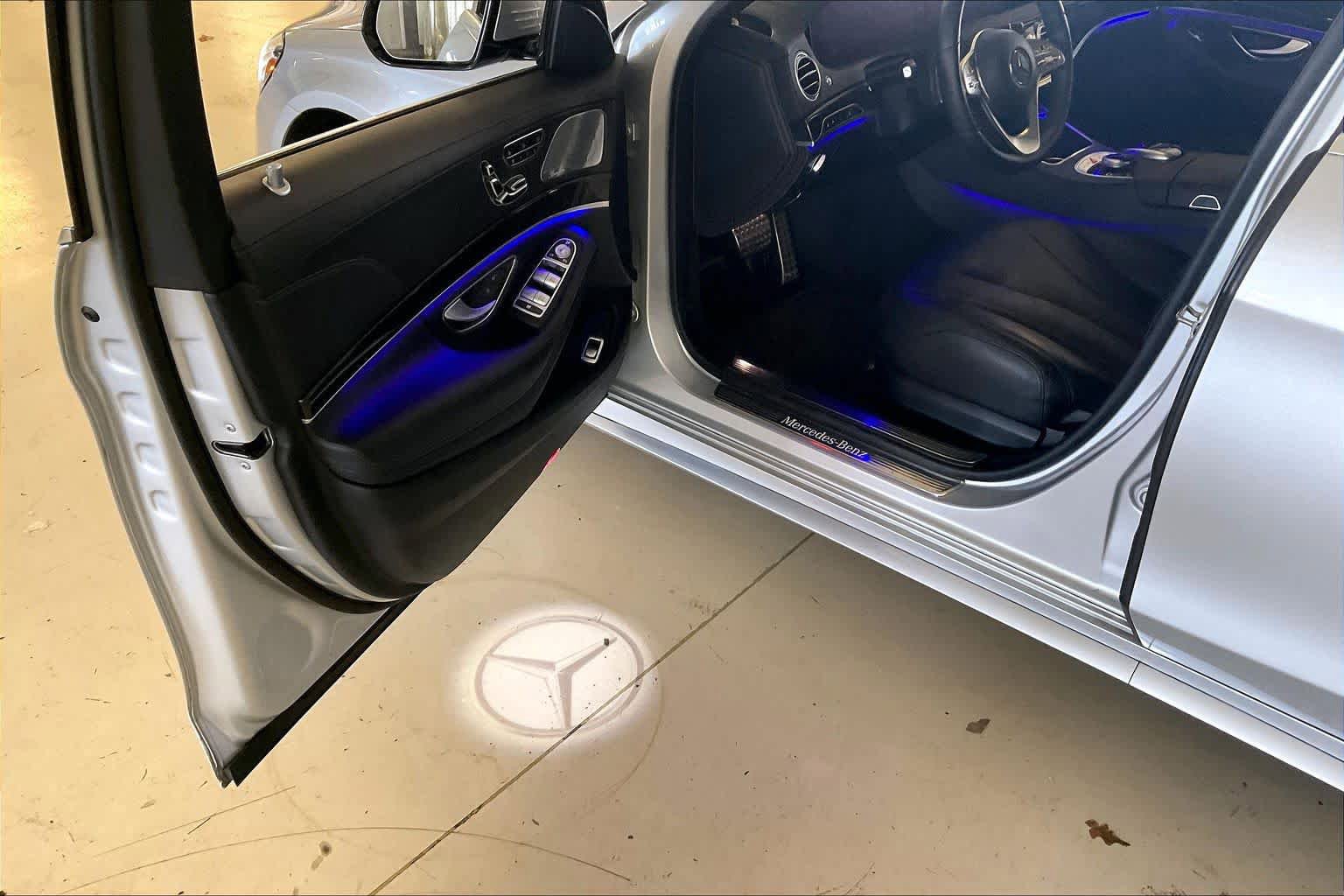 Used 2020 Mercedes-Benz S 450 Sedan image 32