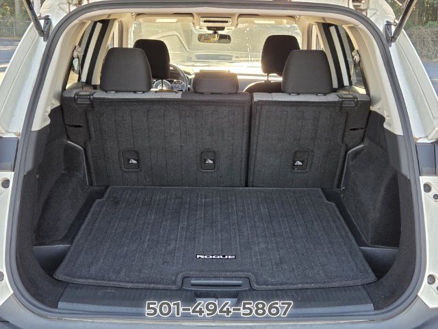 Used 2021 Nissan Rogue SV FWD image 13