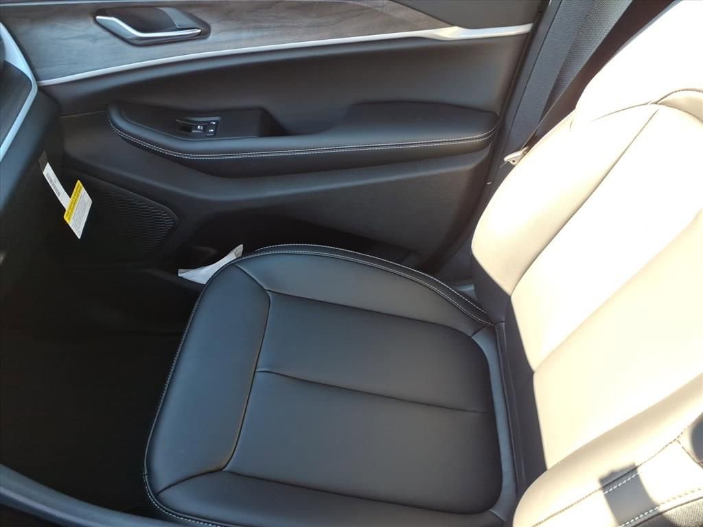 New 2025 Jeep Grand Cherokee L Limited image 33