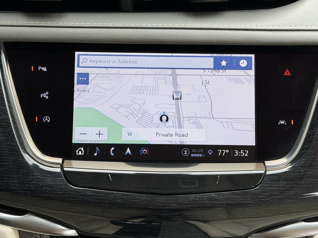 Used 2024 Cadillac XT6 Premium Luxury w/ Technology Package AWD/4WD image 32