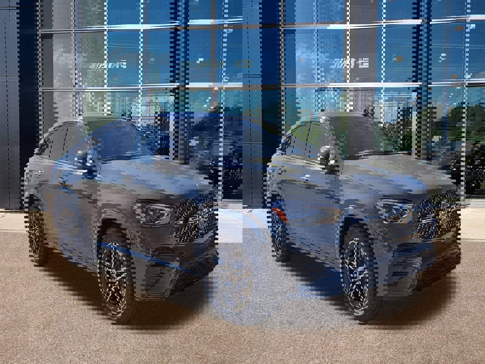 New 2026 Mercedes-Benz GLE 450 4MATIC Coupe image 3