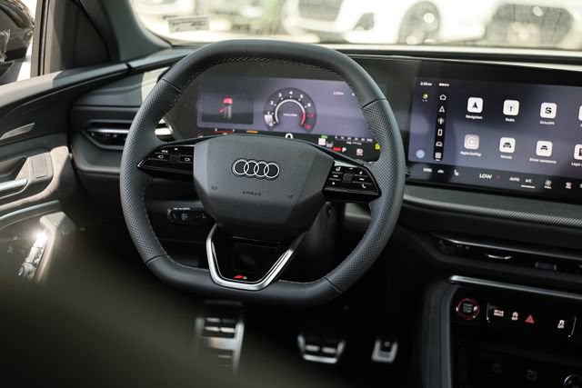 New 2026 Audi SQ5 Premium Plus AWD/4WD image 29