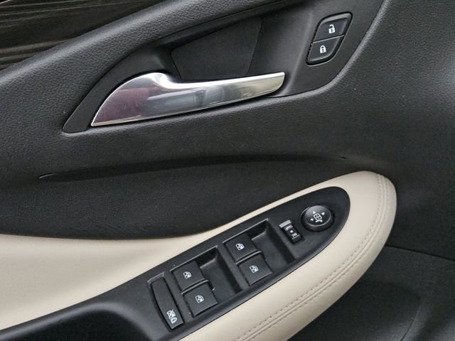 Used 2020 Buick Envision Preferred image 27