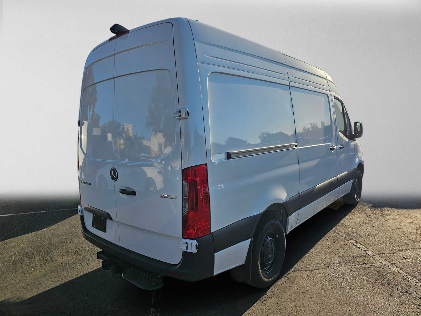 New 2026 Mercedes-Benz Sprinter 2500 image 3