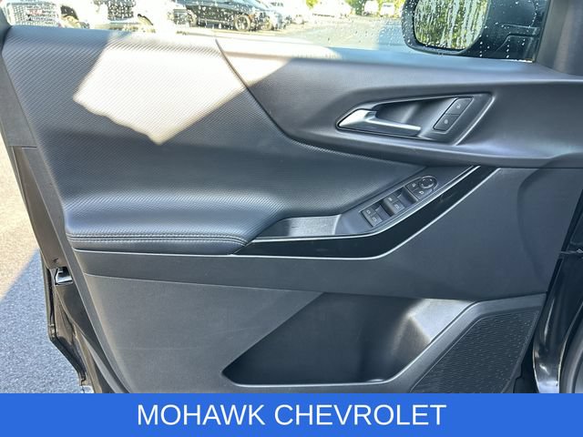 Used 2026 Chevrolet Equinox LT AWD/4WD image 22