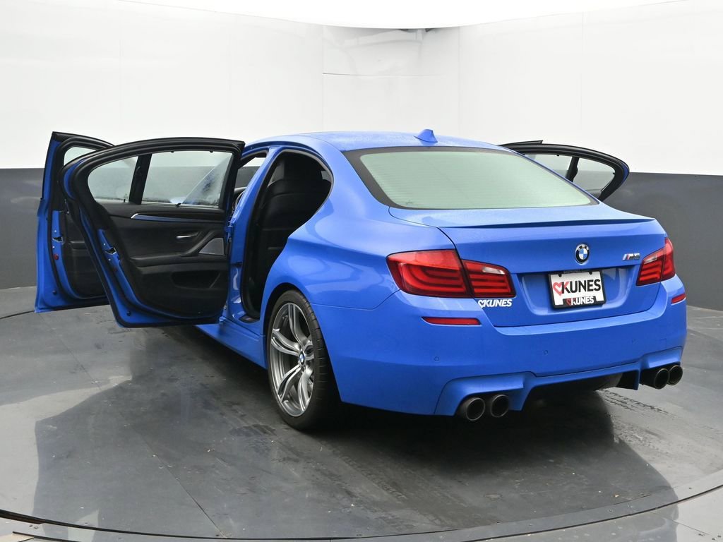 Used 2013 BMW M5 image 49