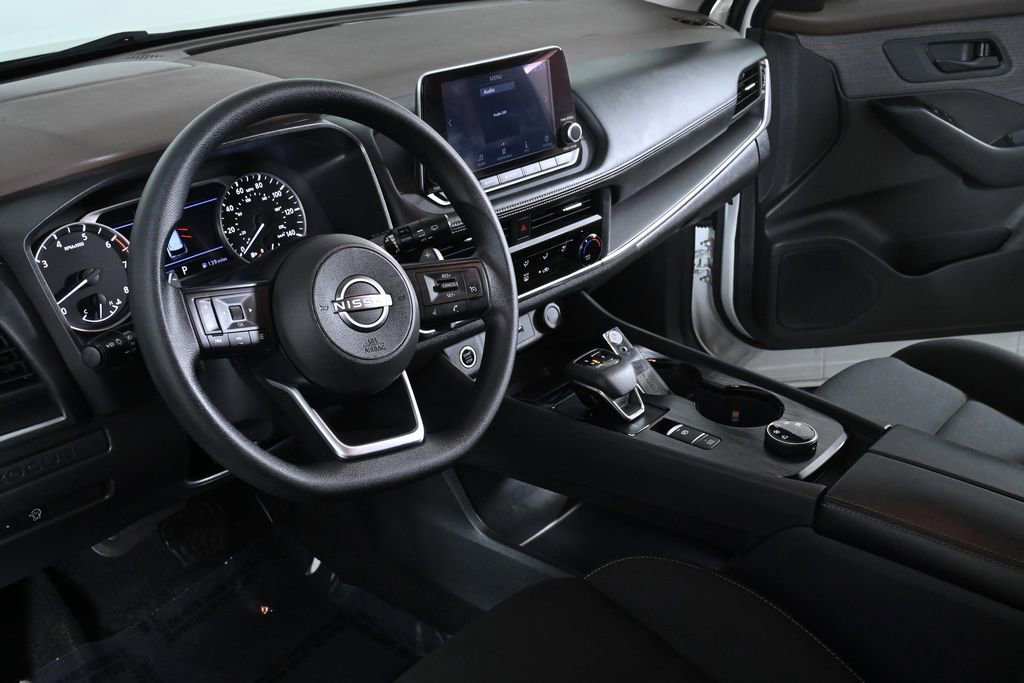 Certified 2023 Nissan Rogue S image 12