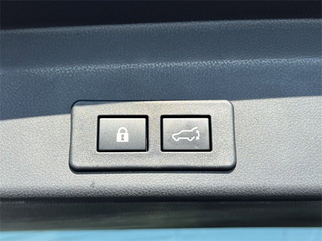 Certified 2025 Subaru Ascent Premium image 34