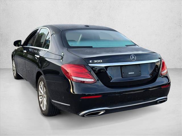 Used 2017 Mercedes-Benz E 300 image 7