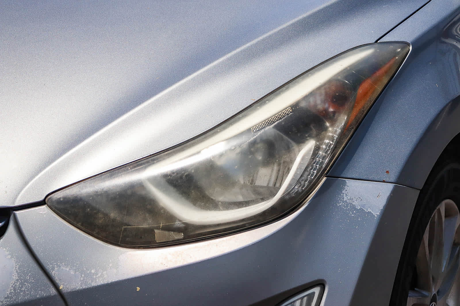 Used 2014 Hyundai Elantra SE w/ Option Group 02 FWD image 2
