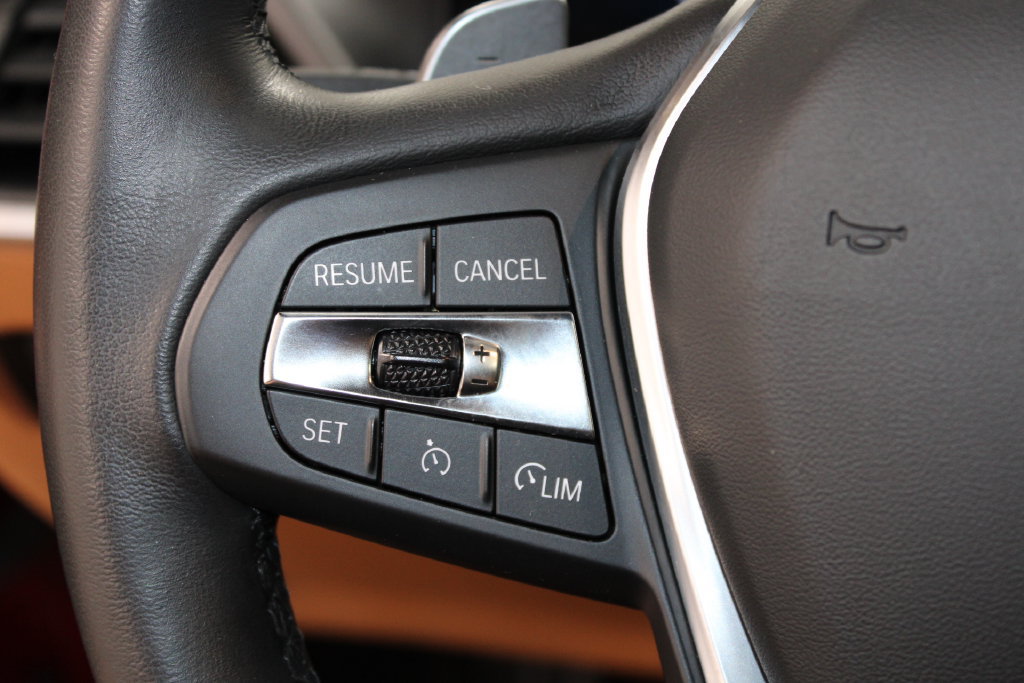 Used 2023 BMW 330i Sedan w/ Premium Package RWD image 34