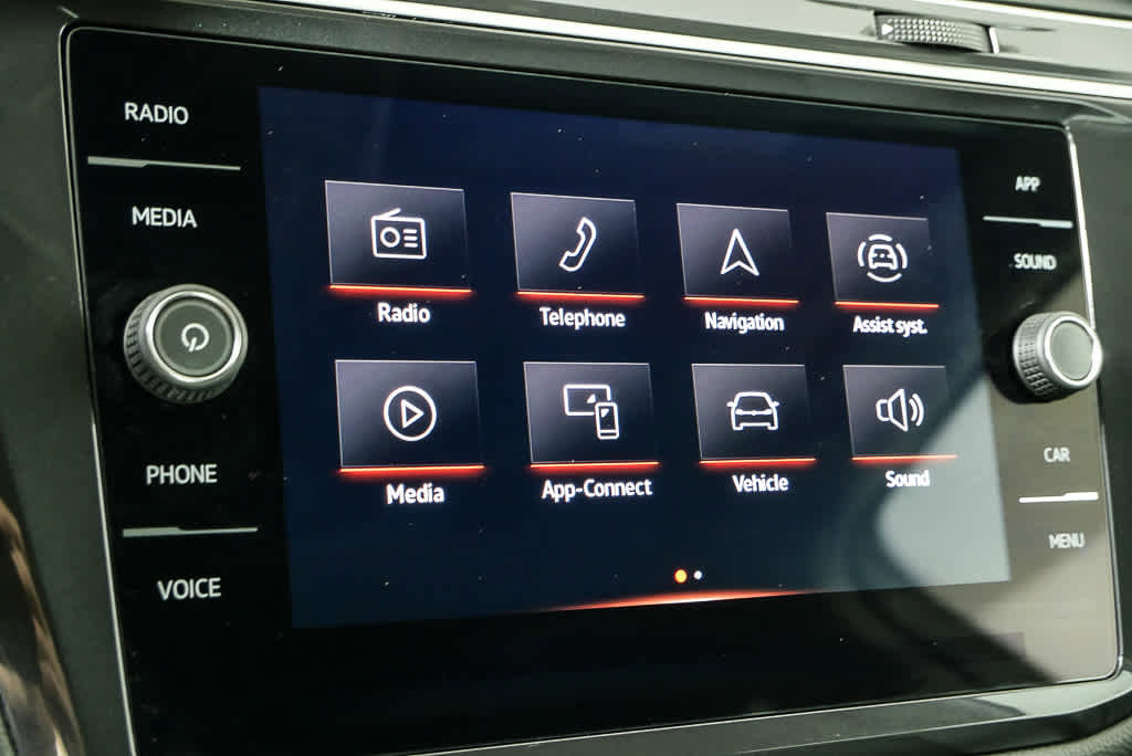 Certified 2024 Volkswagen Tiguan Wolfsburg Edition AWD/4WD image 16