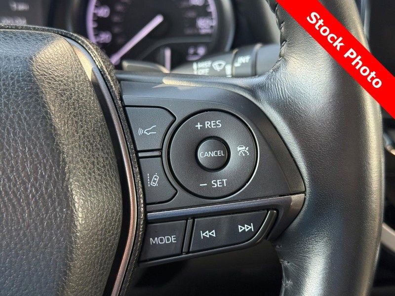 Used 2023 Toyota Camry SE w/ Cold Weather Package image 21