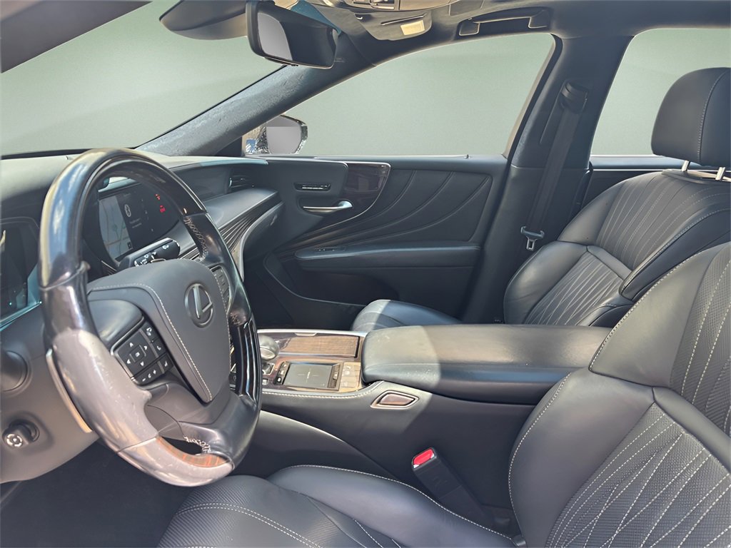 Used 2019 Lexus LS 500 image 16
