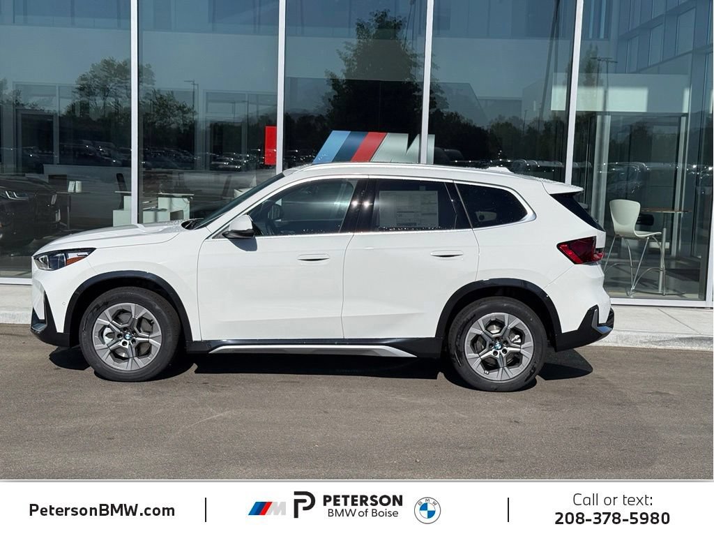 New 2026 BMW X1 xDrive28i w/ Technology Package AWD/4WD image 2