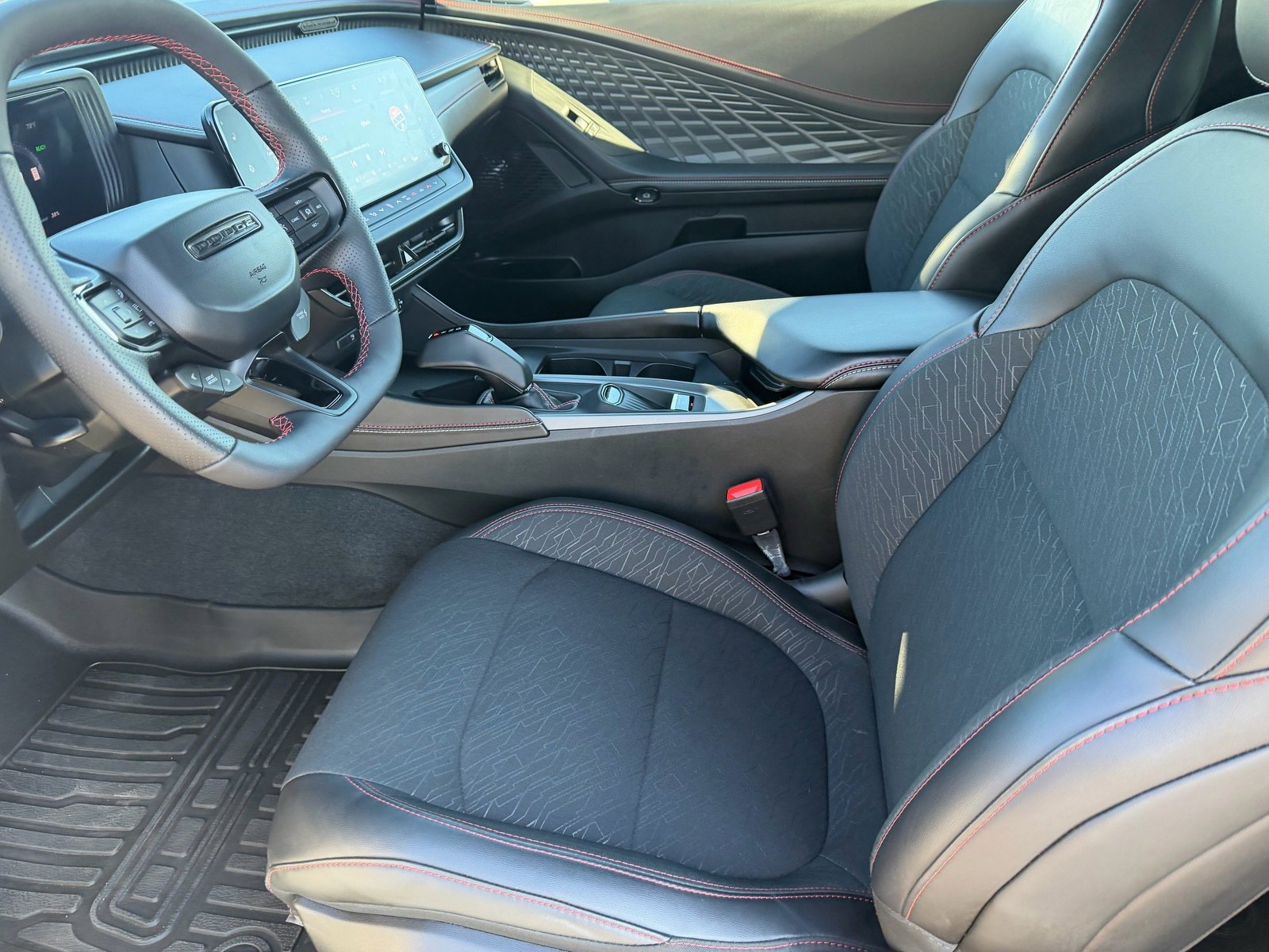 Used 2025 Dodge Charger R/T w/ Quick Order Package 25M R/T image 18