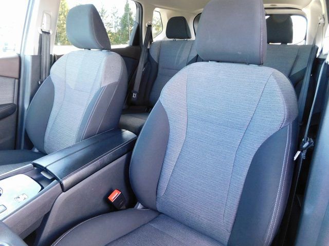 Used 2023 Nissan Rogue SV image 15