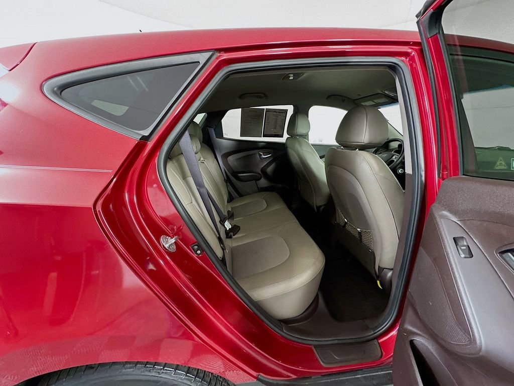 Used 2015 Hyundai Tucson GLS w/ Option Group 02 image 25