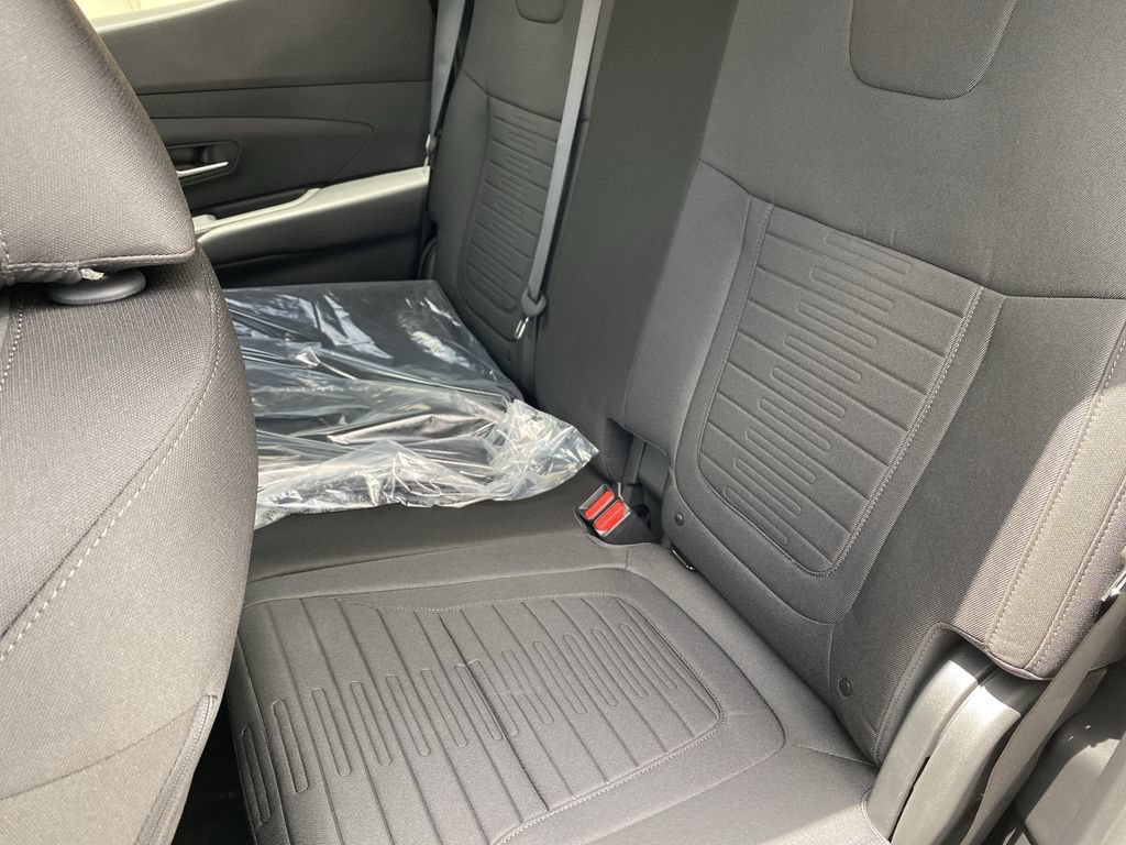 New 2026 Hyundai Santa Cruz SE FWD image 28