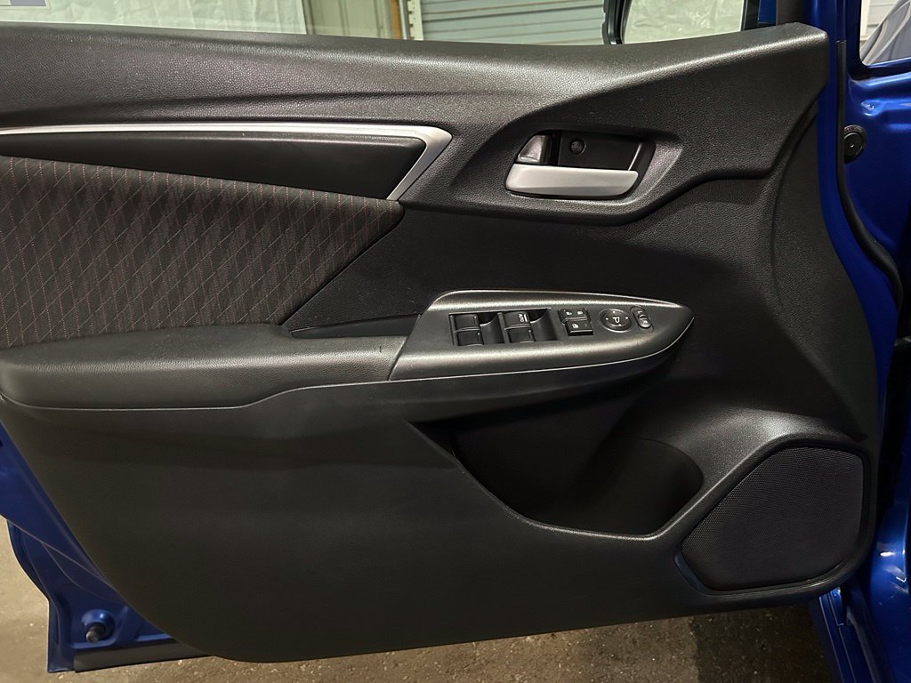 Used 2018 Honda Fit Sport image 14