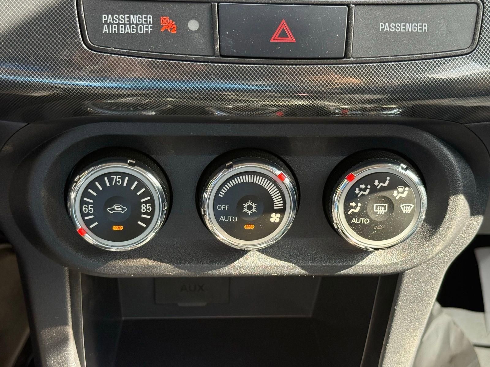 Used 2011 Mitsubishi Lancer Evolution GSR image 37