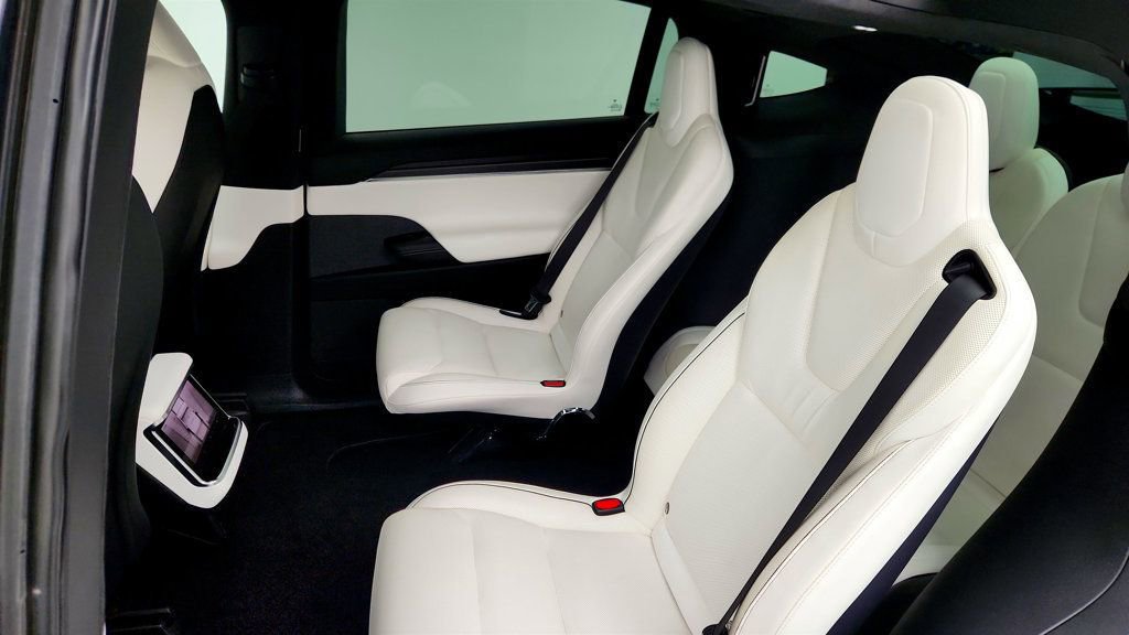 Used 2022 Tesla Model X Plaid AWD/4WD image 27