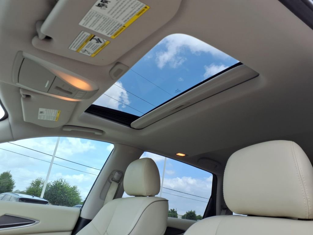 Used 2020 INFINITI QX60 Luxe w/ Essential Package FWD image 10
