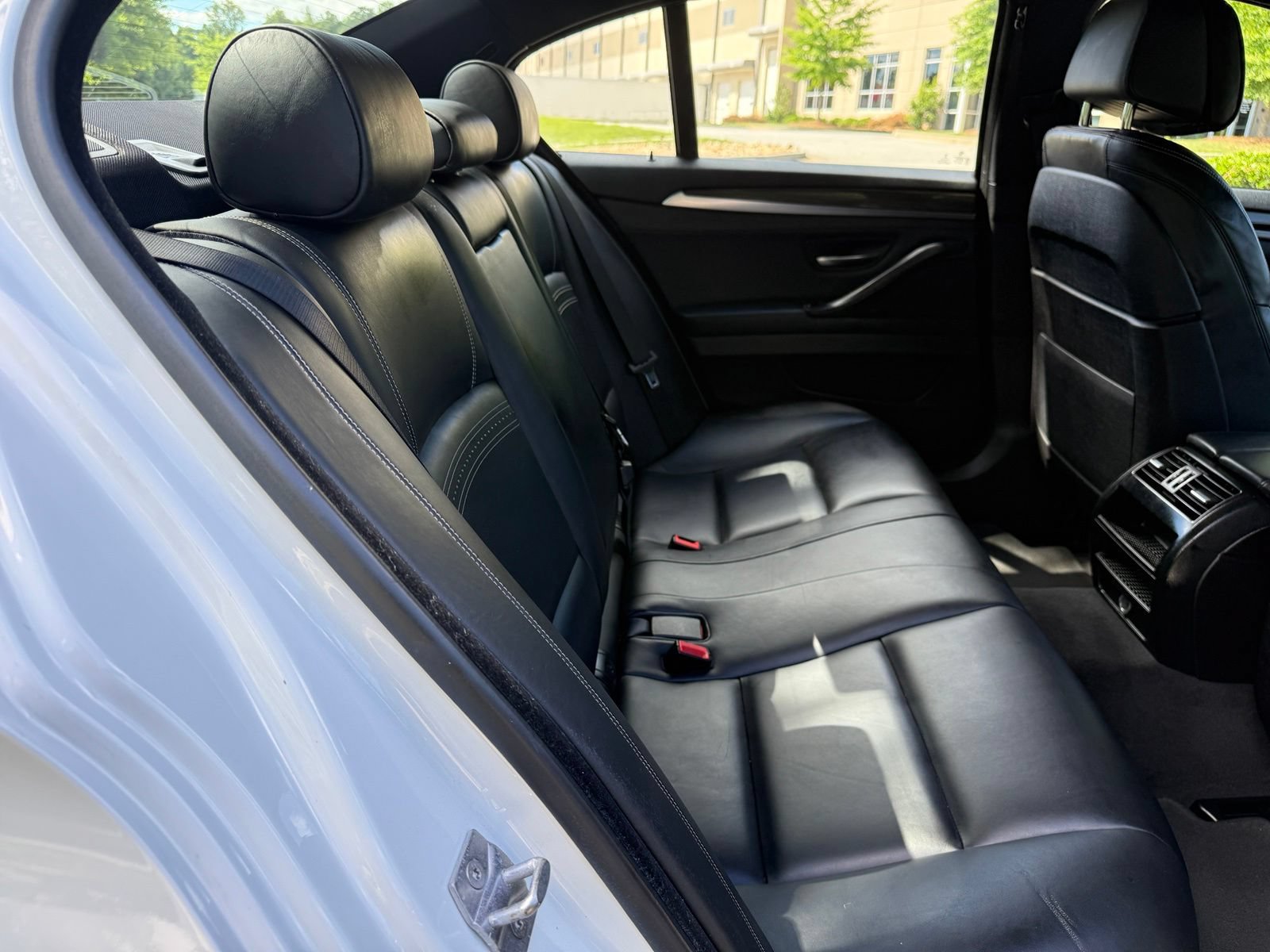 Used 2015 BMW 550i Sedan RWD image 41