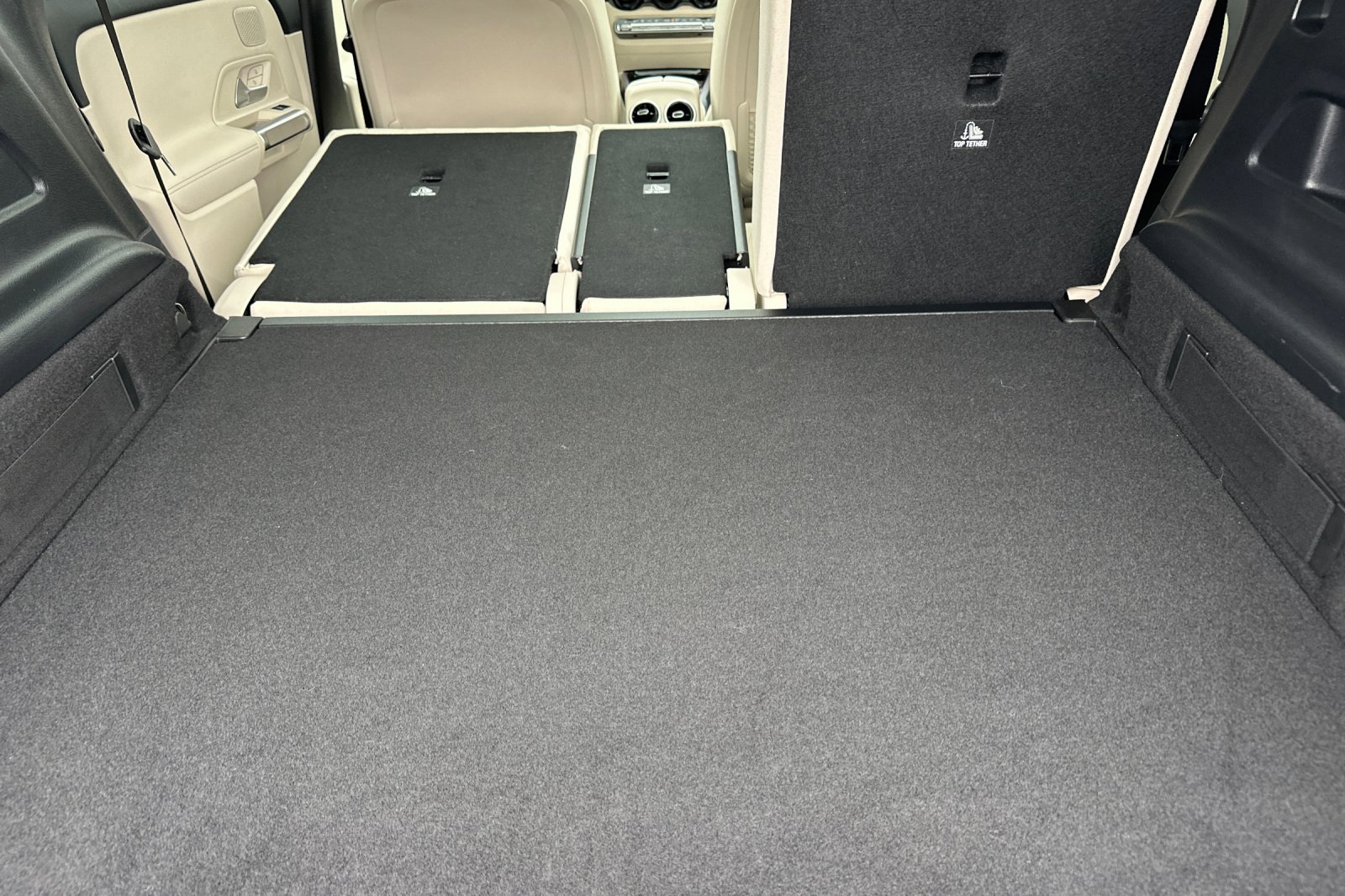 Certified 2025 Mercedes-Benz GLB 250 4MATIC image 15