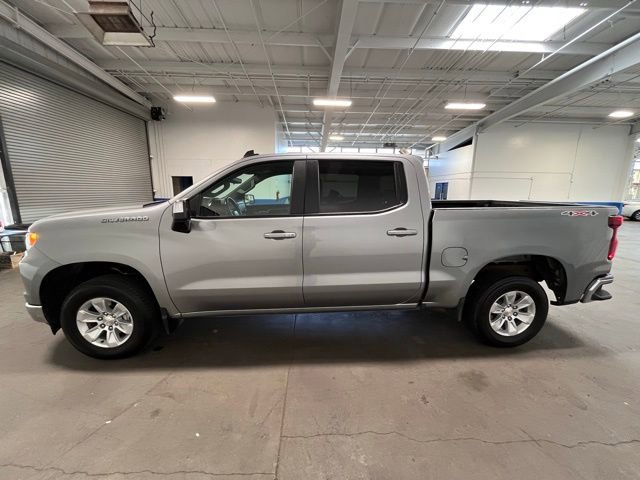 Used 2025 Chevrolet Silverado 1500 LT image 6