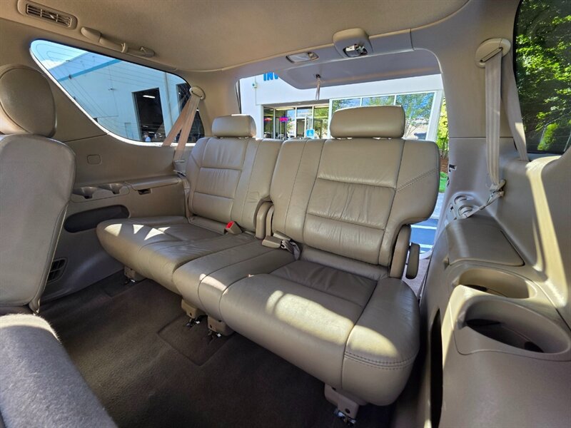 Used 2005 Toyota Sequoia SR5 AWD/4WD image 17