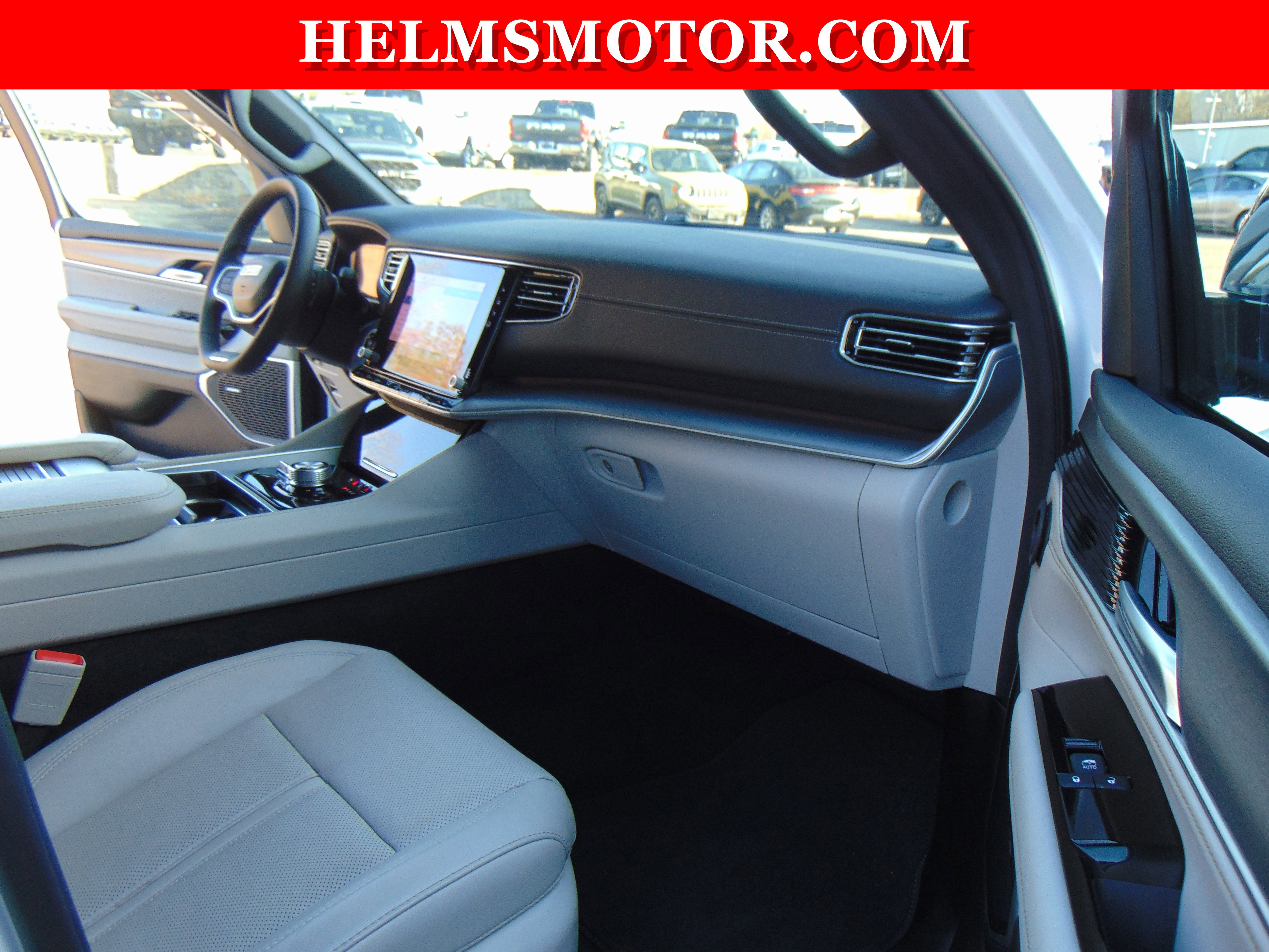 Certified 2025 Jeep Wagoneer 4WD image 43