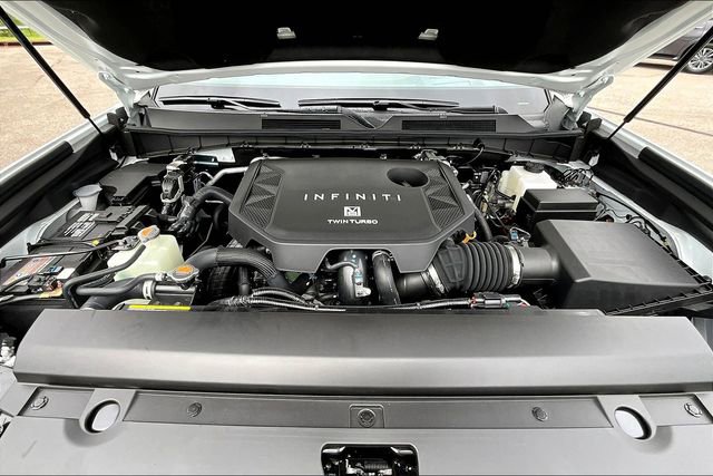 New 2026 INFINITI QX80 4WD image 10