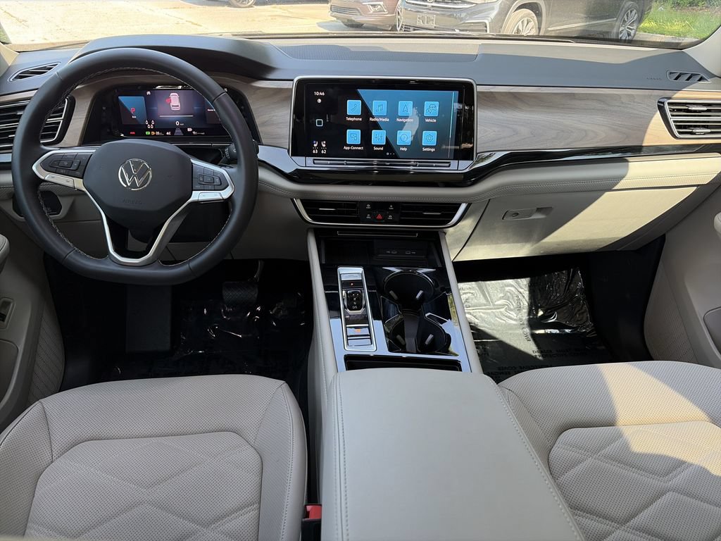 Certified 2026 Volkswagen Atlas SE w/ Panoramic Sunroof Package FWD image 31
