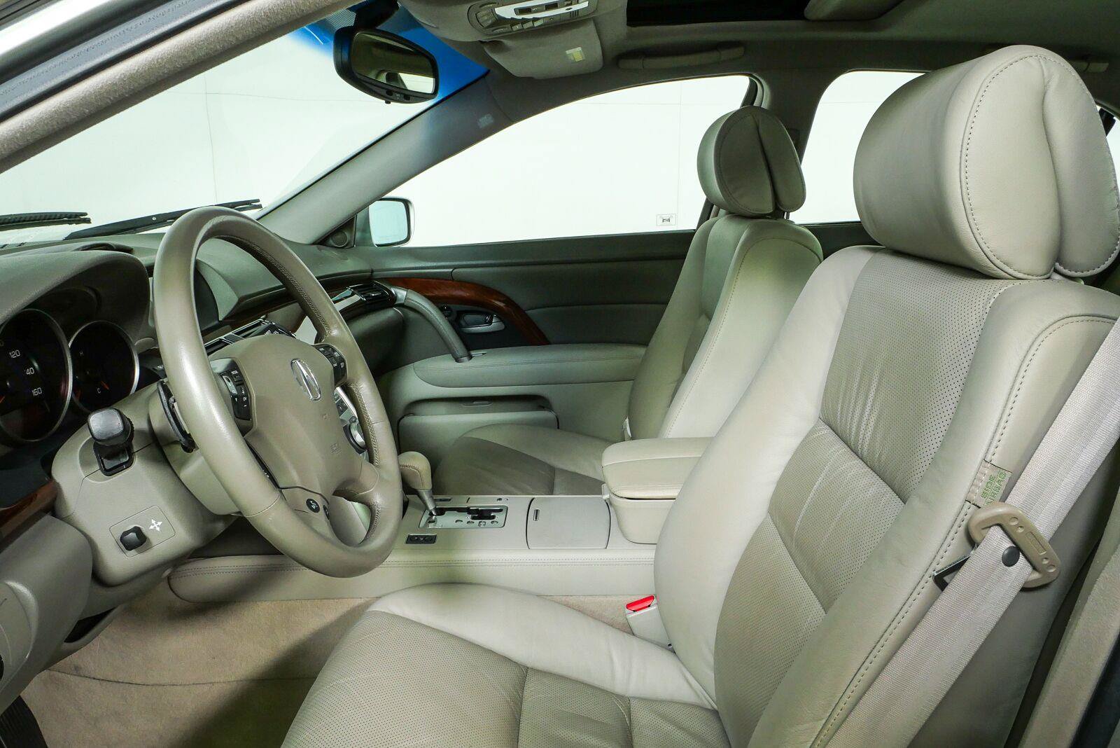 Used 2007 Acura RL w/ Technology Package AWD/4WD image 10